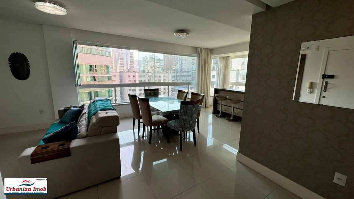 Apartamento à venda com 3 quartos, 105m² - Meia Praia,Itapema