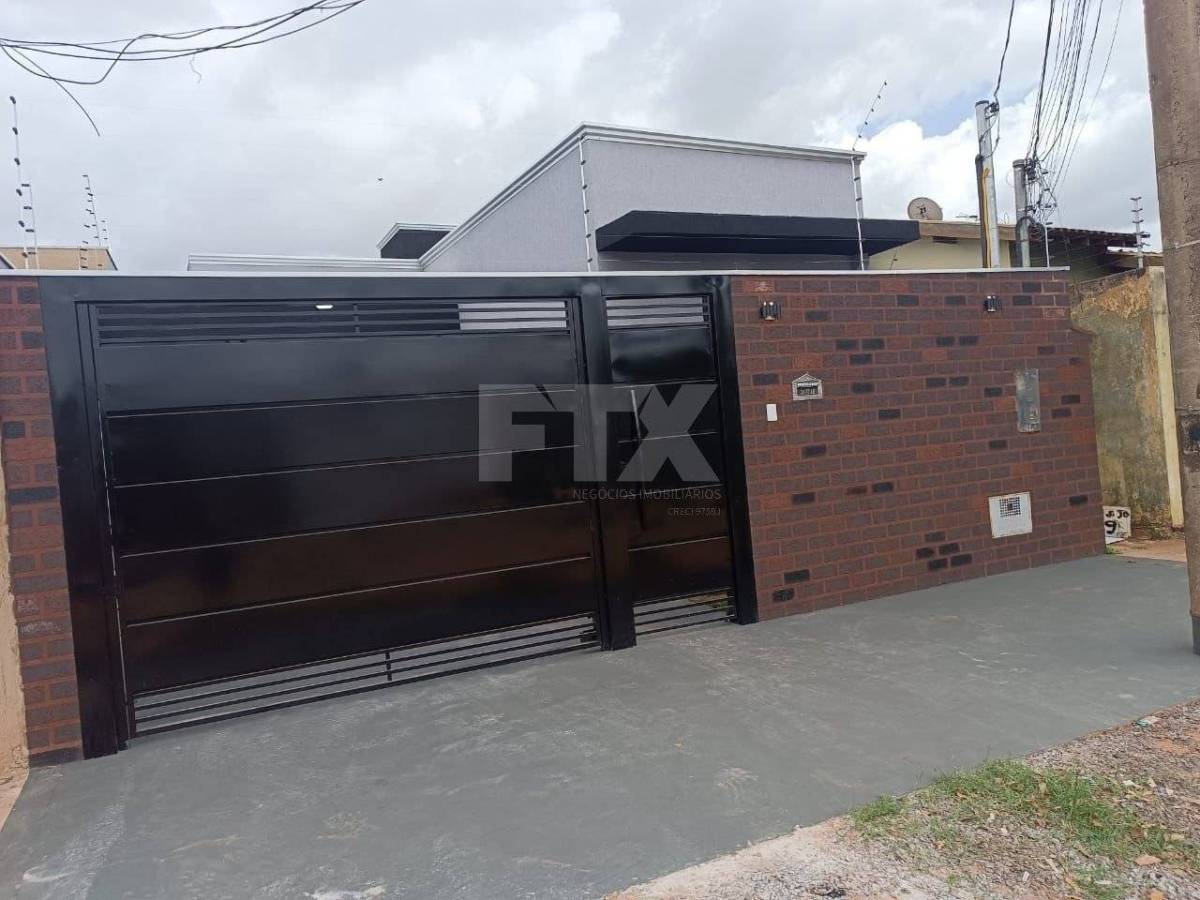 Casa à venda com 3 quartos, 82,00m² - Jardim Itatiaia,Campo Grande
