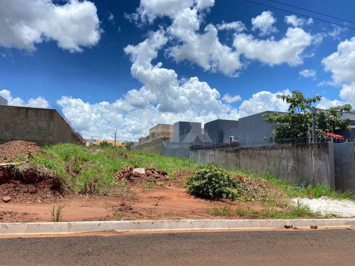 Terreno à venda - Vila Vilas Boas,Campo Grande